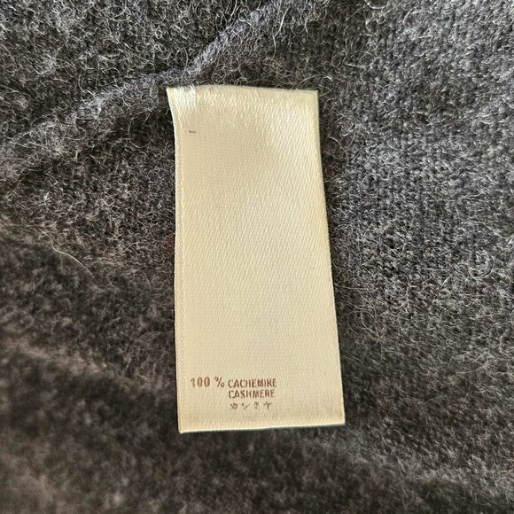 LOUIS VUITTON CHARCOAL PADLOCK LOGO CHAIN MOTIF SHORT SLEEVES CASHMERE SWEATER ( - Picture 7 of 7